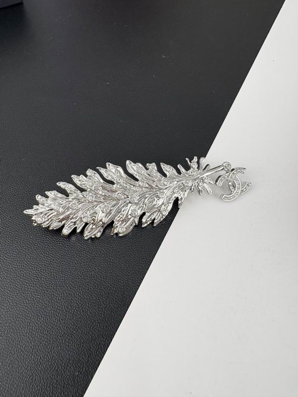 Chanel Brooch 05yxh06 (5)