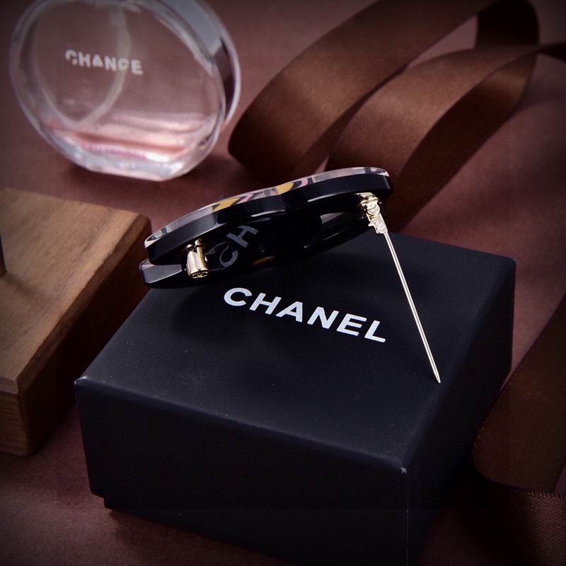 Chanel Brooch 05yxh07 (4)
