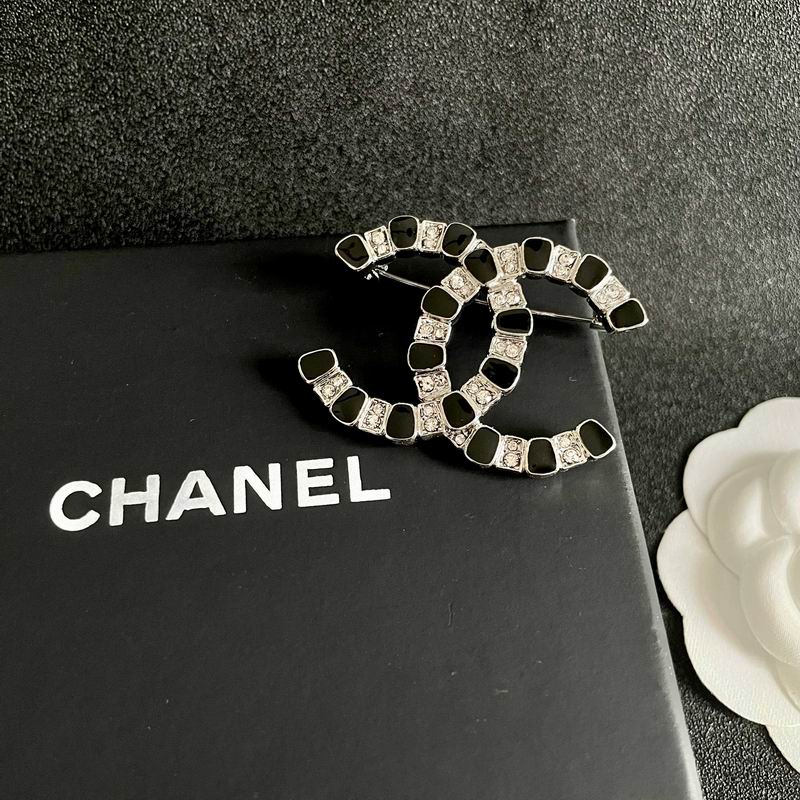 Chanel Brooch 05yxh09 (10)