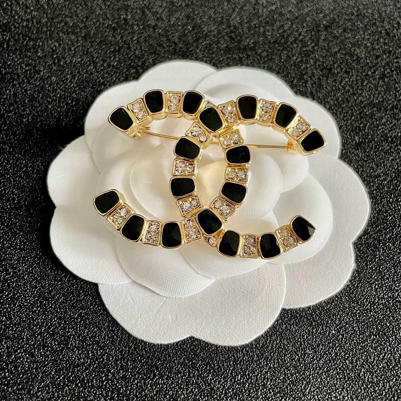 Chanel Brooch 05yxh09 (2)