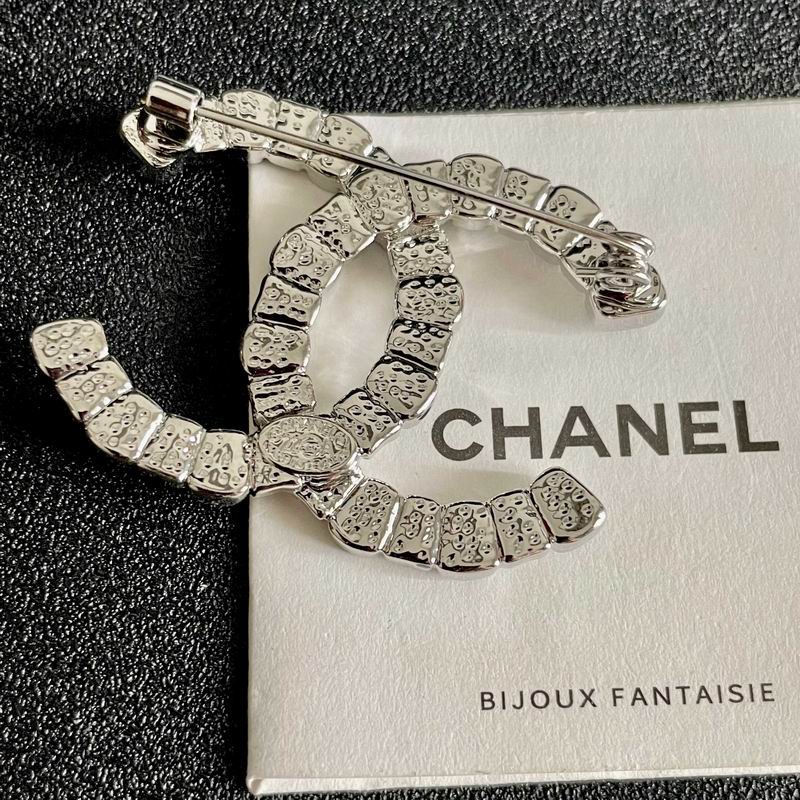 Chanel Brooch 05yxh09 (8)