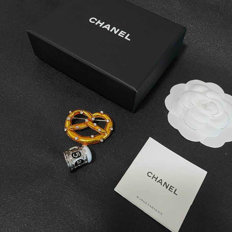Chanel Brooch 05yxh10 (1)