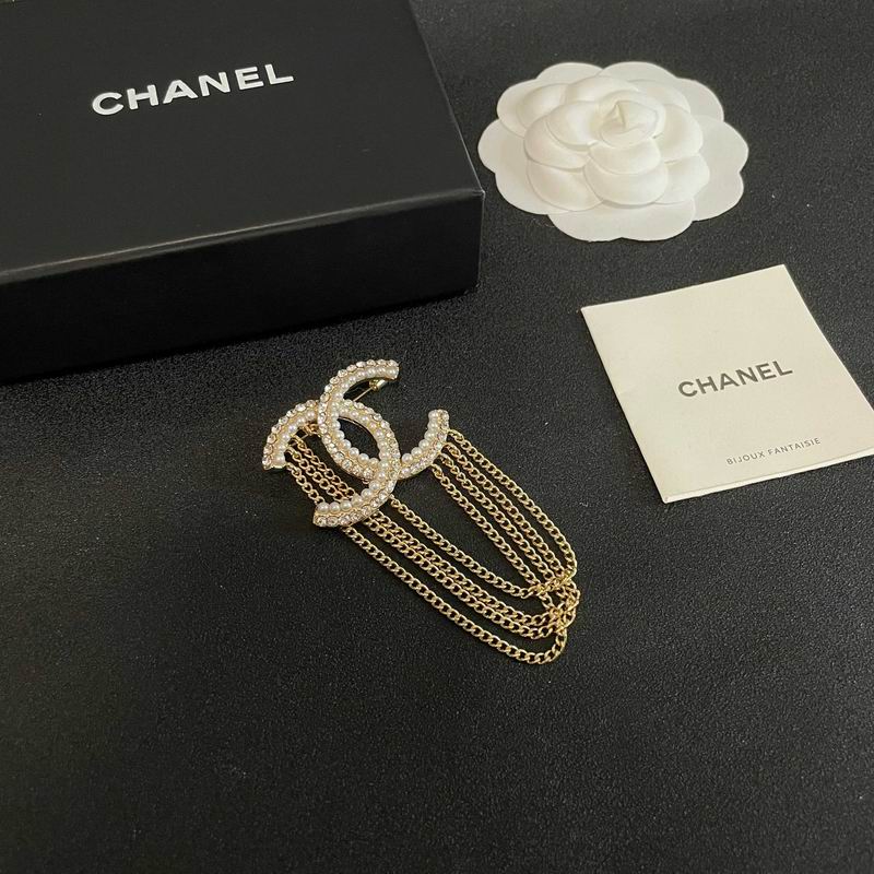 Chanel Brooch 05yxh11 (2)