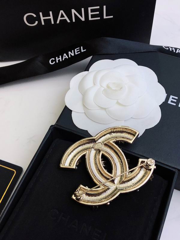 Chanel Brooch 05yxh12 (5)