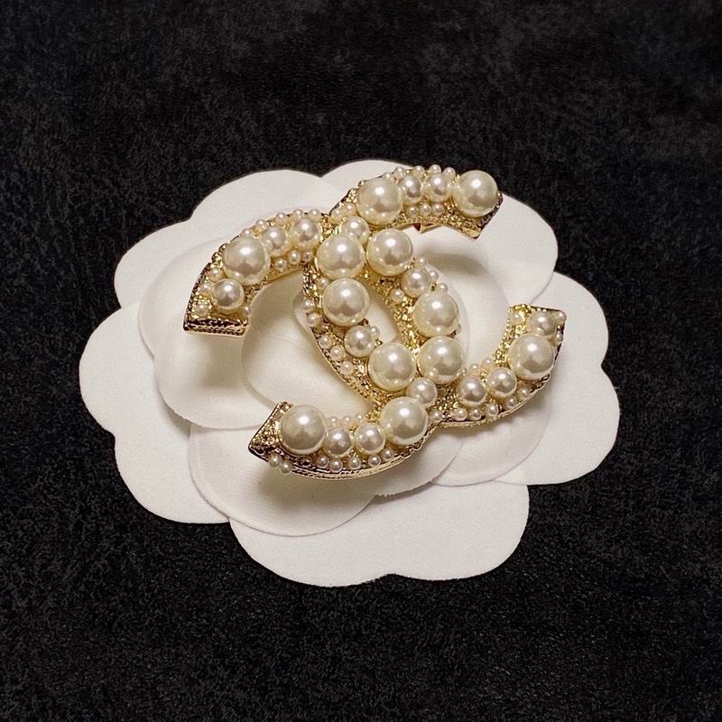 Chanel Brooch 05yxh14 (1)