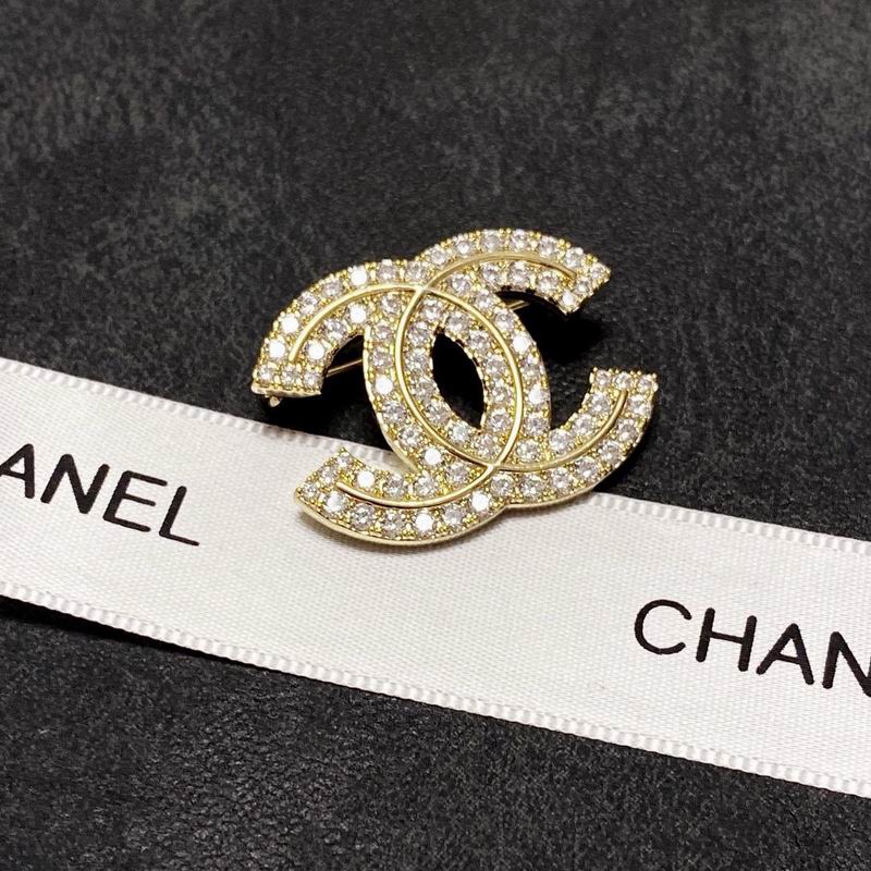 Chanel Brooch 05yxh17 (3)