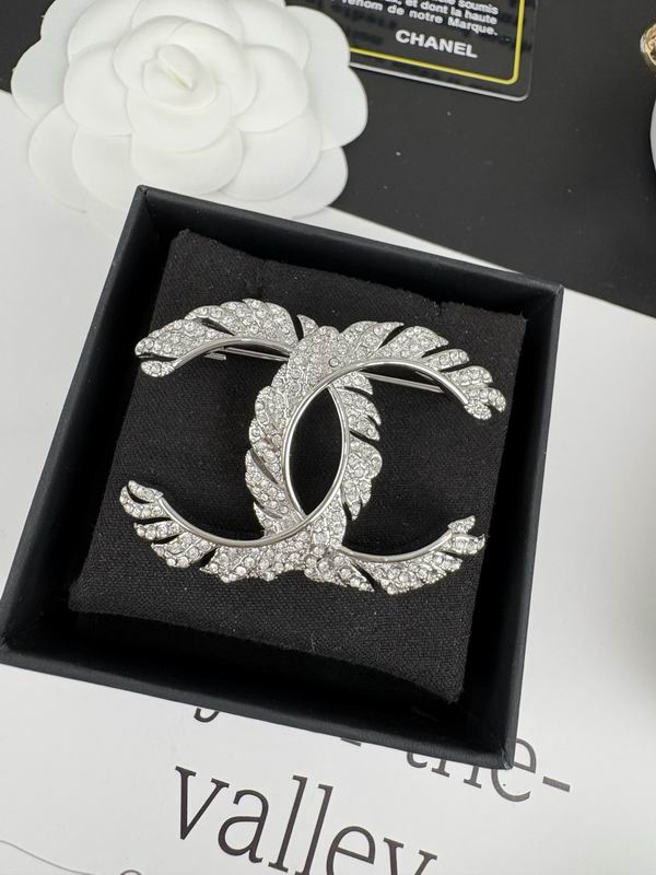 Chanel Brooch 05yxh18 (1)