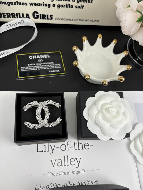Chanel Brooch 05yxh18 (3)