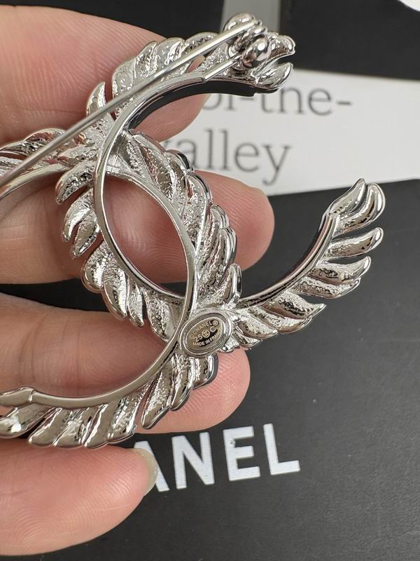 Chanel Brooch 05yxh18 (4)