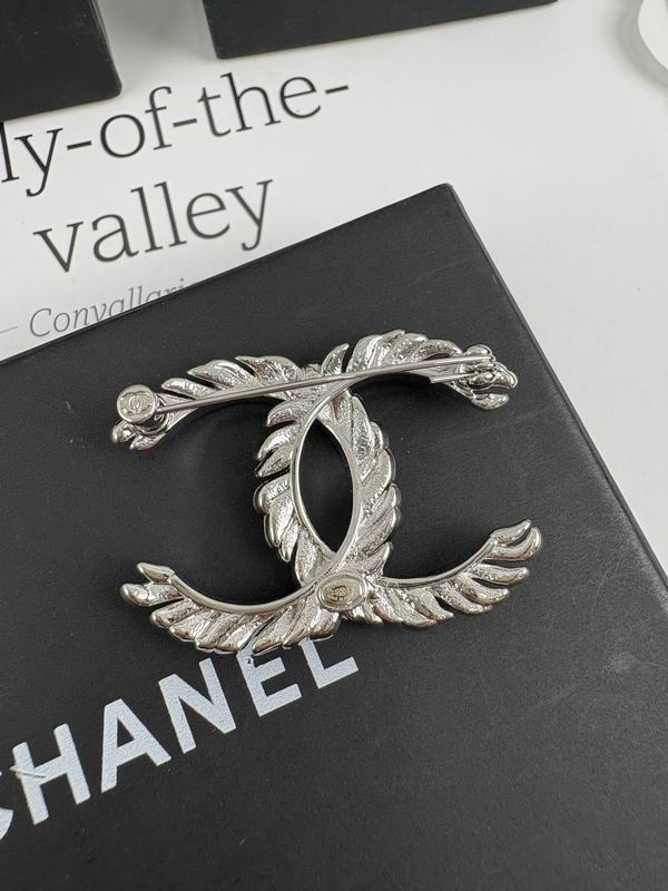 Chanel Brooch 05yxh18 (5)