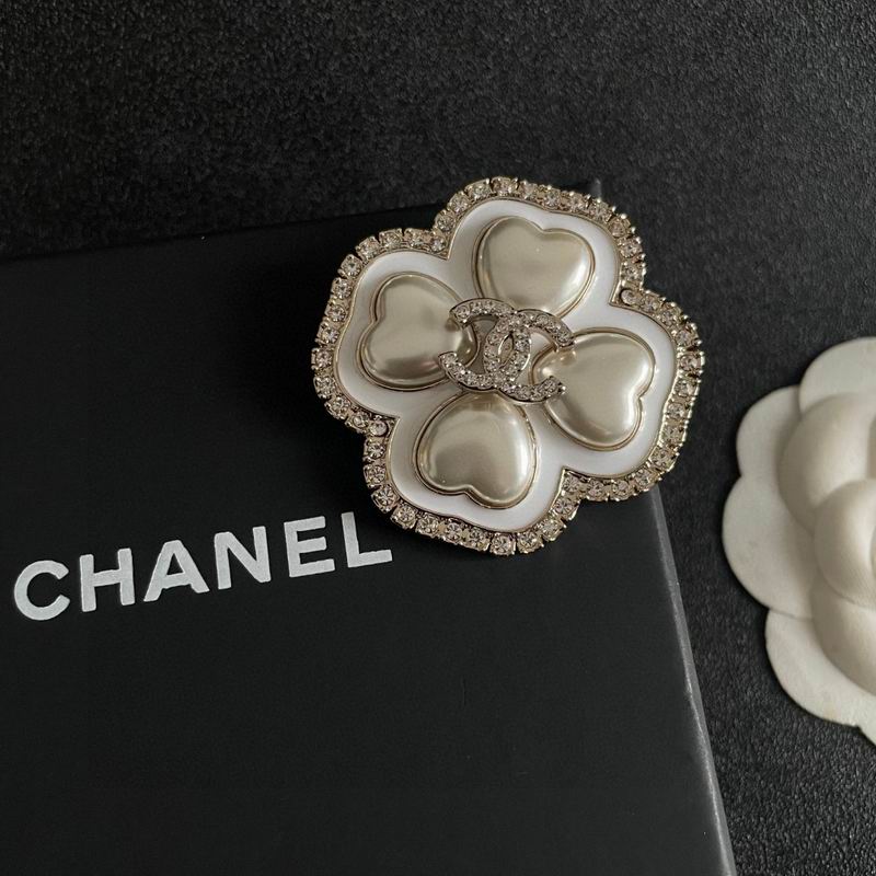 Chanel Brooch 05yxh21 (7)