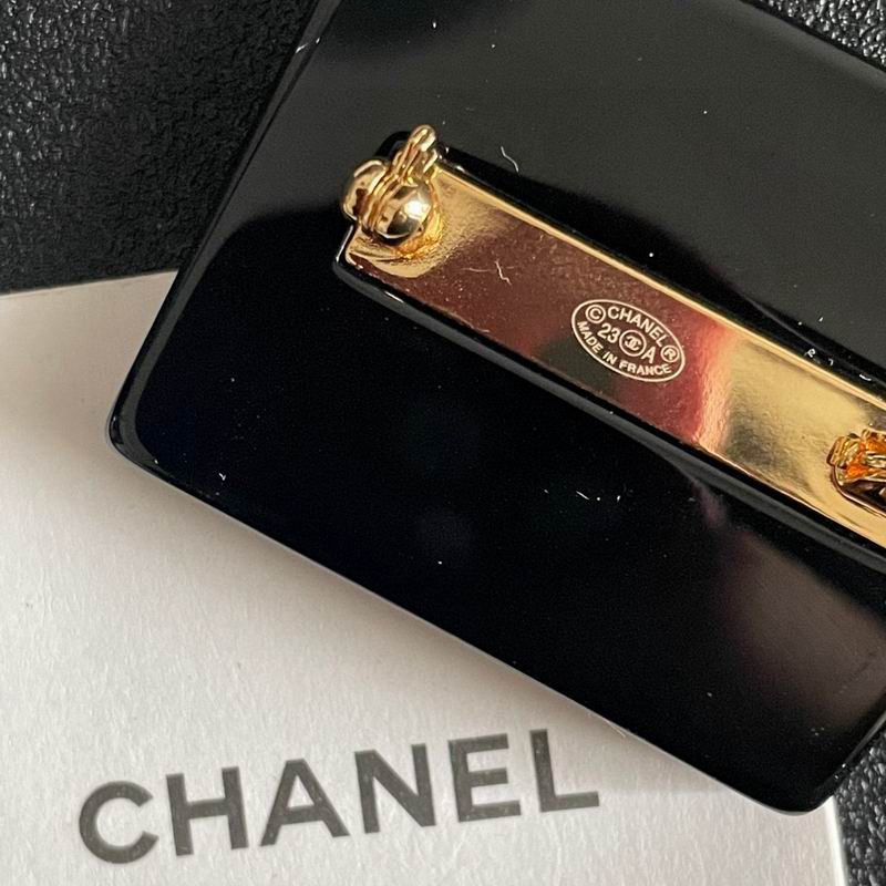 Chanel Brooch 05yxh22 (3)