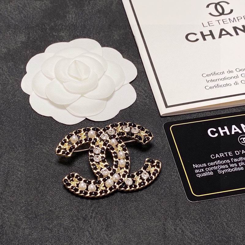 Chanel Brooch 05yxh23 (2)