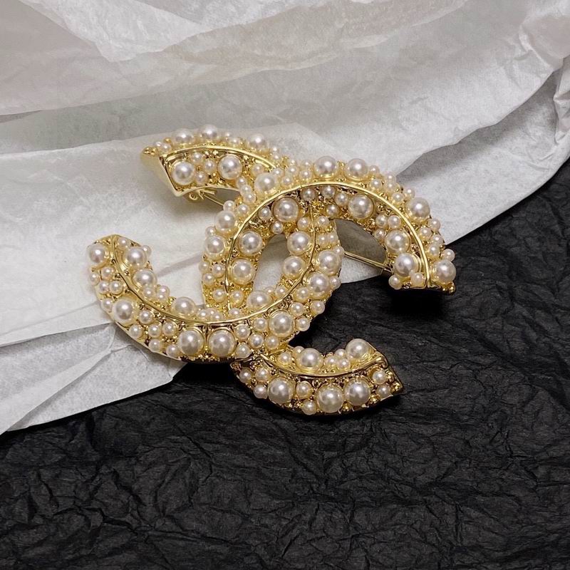 Chanel Brooch 05yxh24 (2)