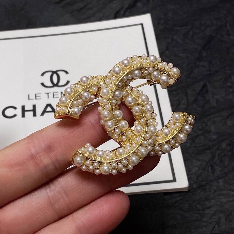 Chanel Brooch 05yxh24 (8)