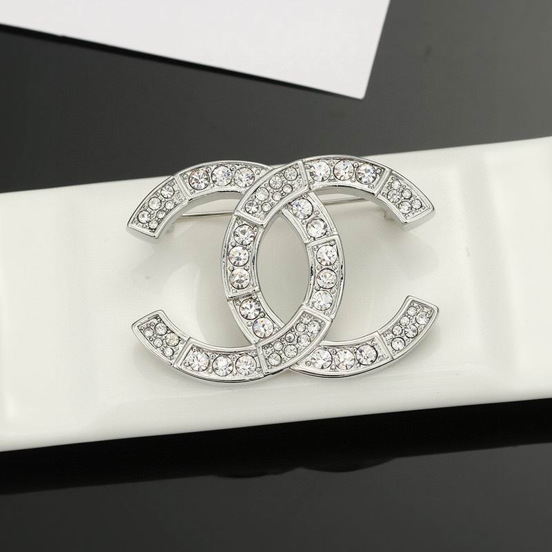 Chanel Brooch 05yxh26 (1)