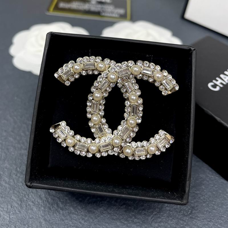 Chanel Brooch 05yxh29 (6)