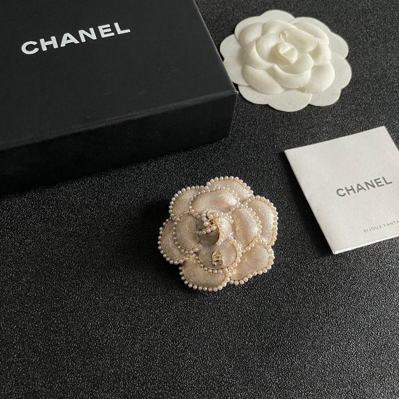 Chanel Brooch 05yxh30 (5)