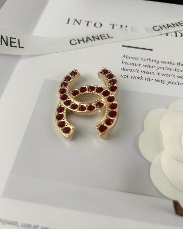 Chanel Brooch 06yxh02 (5)