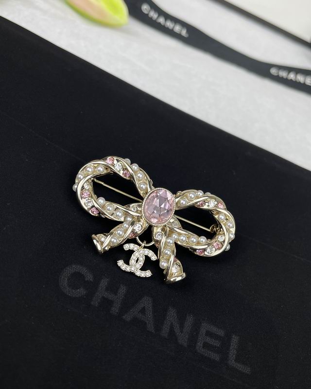 Chanel Brooch 06yxh03 (3)