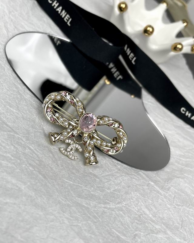 Chanel Brooch 06yxh03 (6)