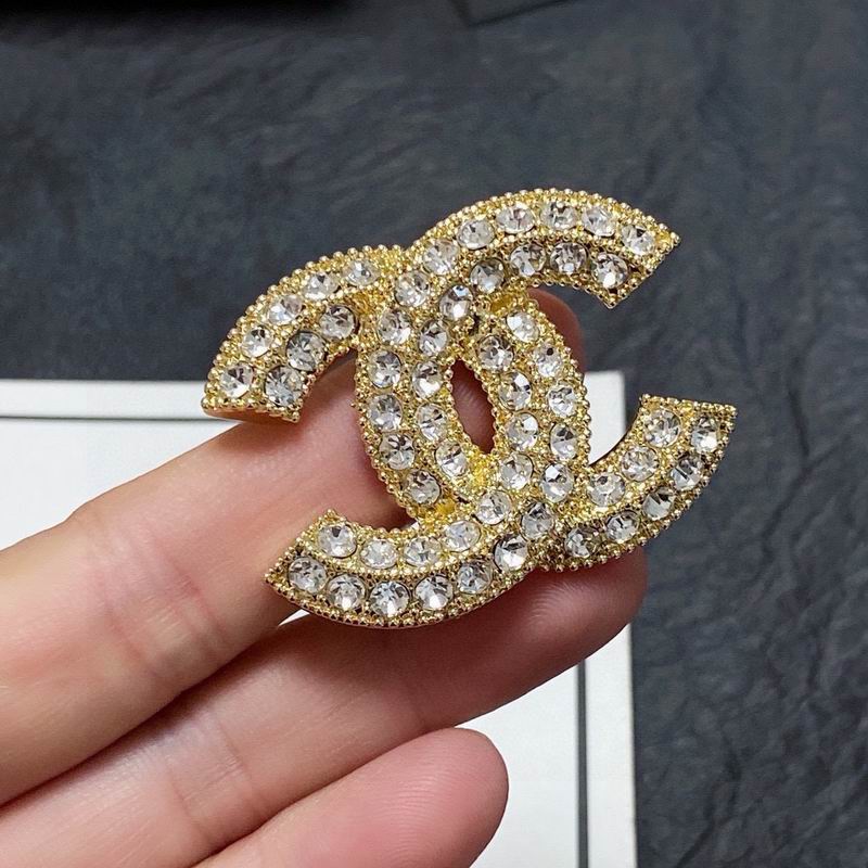 Chanel Brooch 06yxh04 (5)