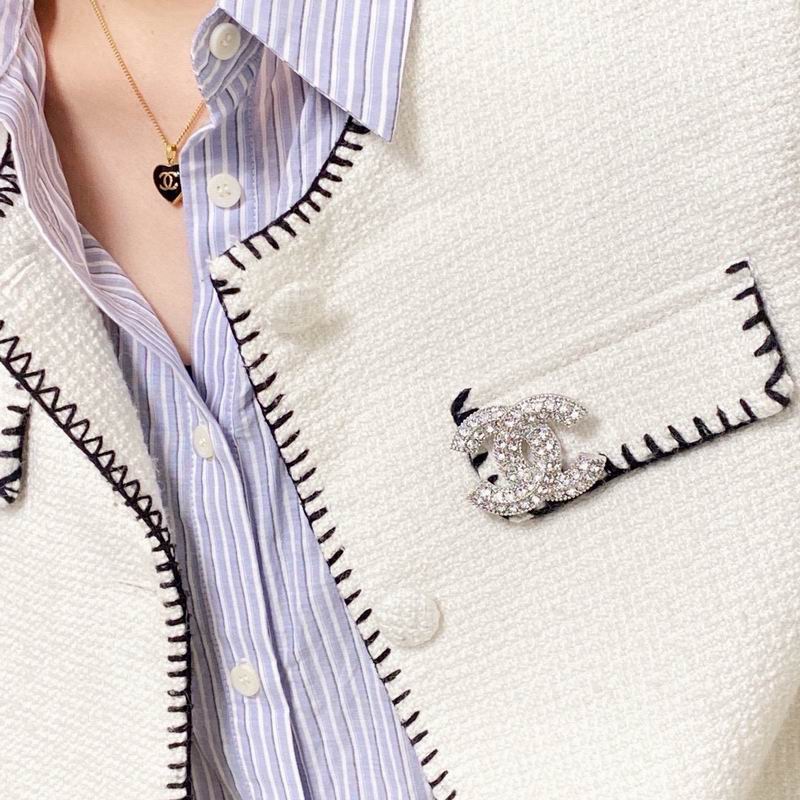 Chanel Brooch 06yxh04 (8)