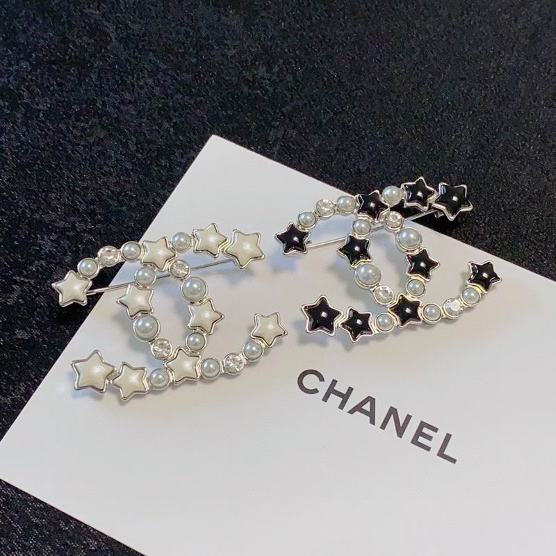 Chanel Brooch 06yxh06 (2)