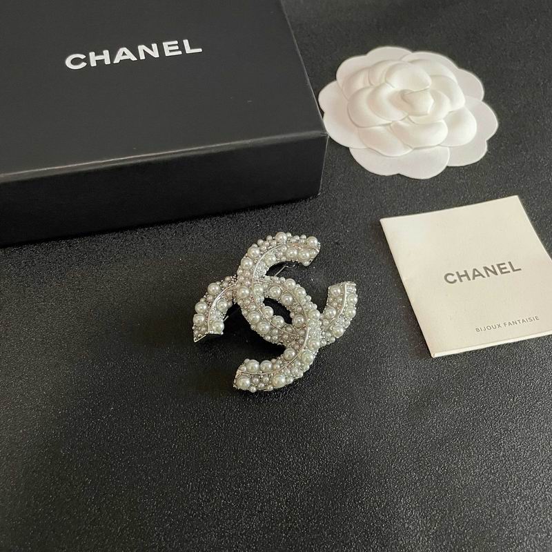 Chanel Brooch 07yxh02 (2)