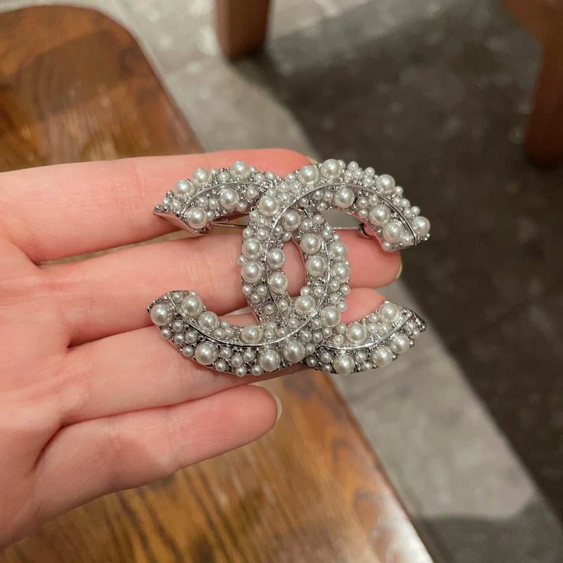 Chanel Brooch 07yxh02 (6)