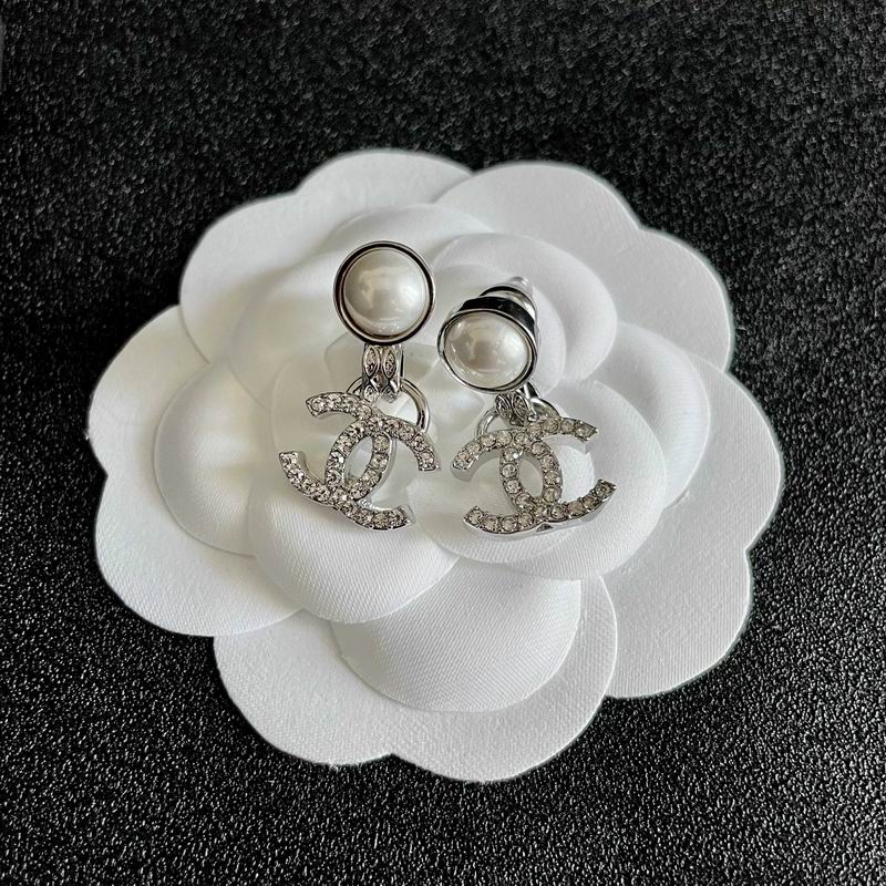 Chanel Earring 06yxh05 (8)