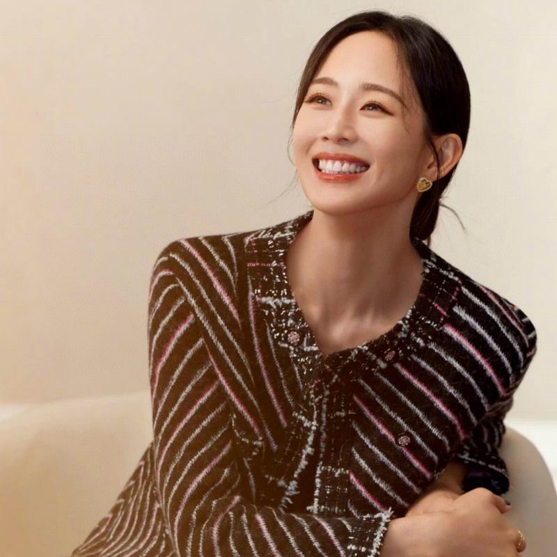 Chanel Earring 06yxh33 (6)