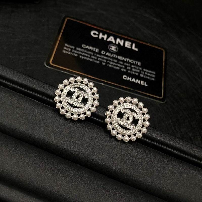 Chanel Earring 06yxh38 (1)