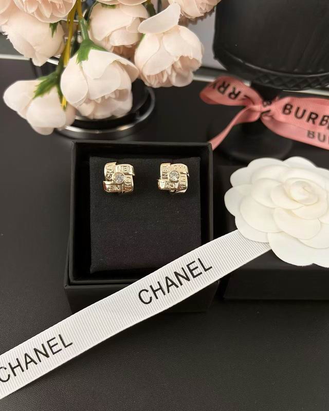 Chanel Earring 06yxh46 (1)