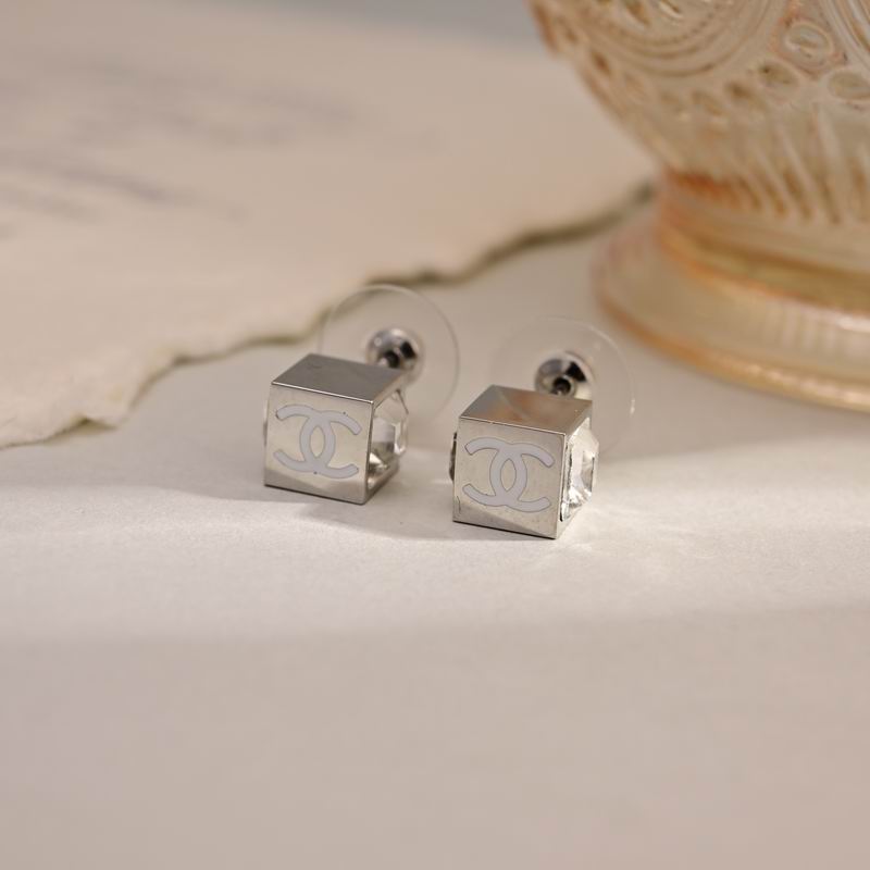 Chanel Earring 06yxh52 (2)