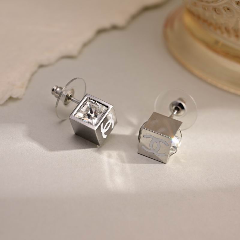 Chanel Earring 06yxh52 (3)