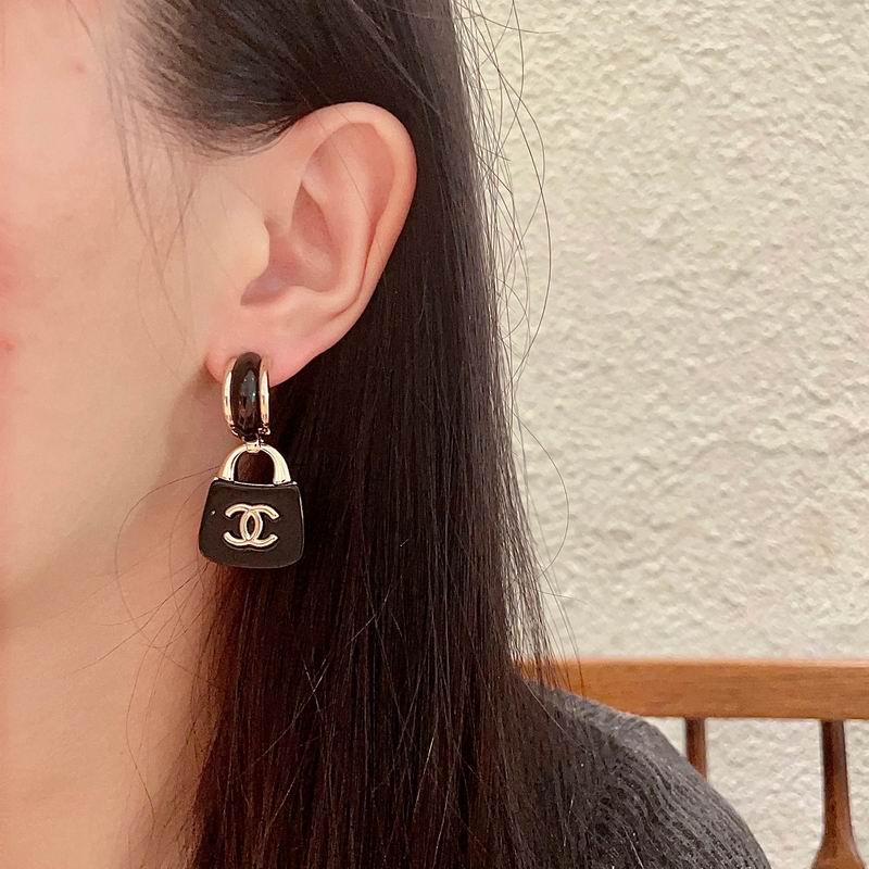 Chanel Earring 06yxh54 (5)