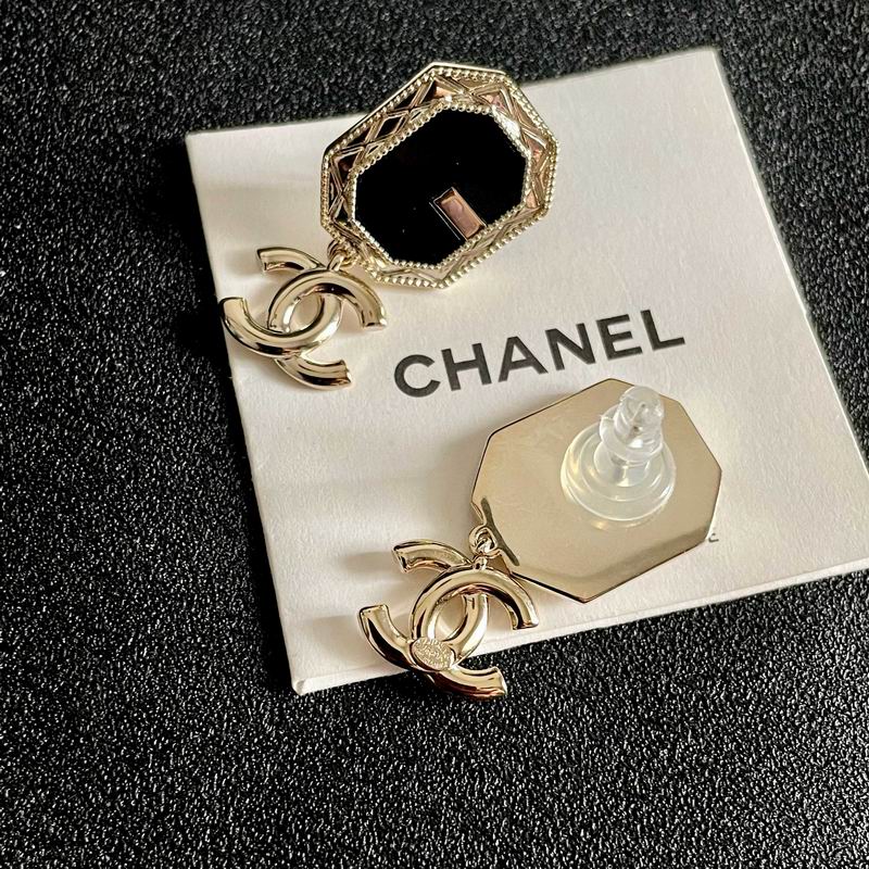 Chanel Earring 06yxh57 (3)