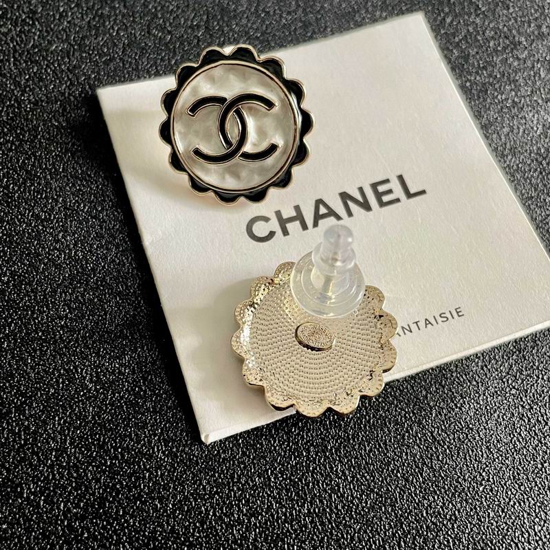 Chanel Earring 06yxh64 (3)
