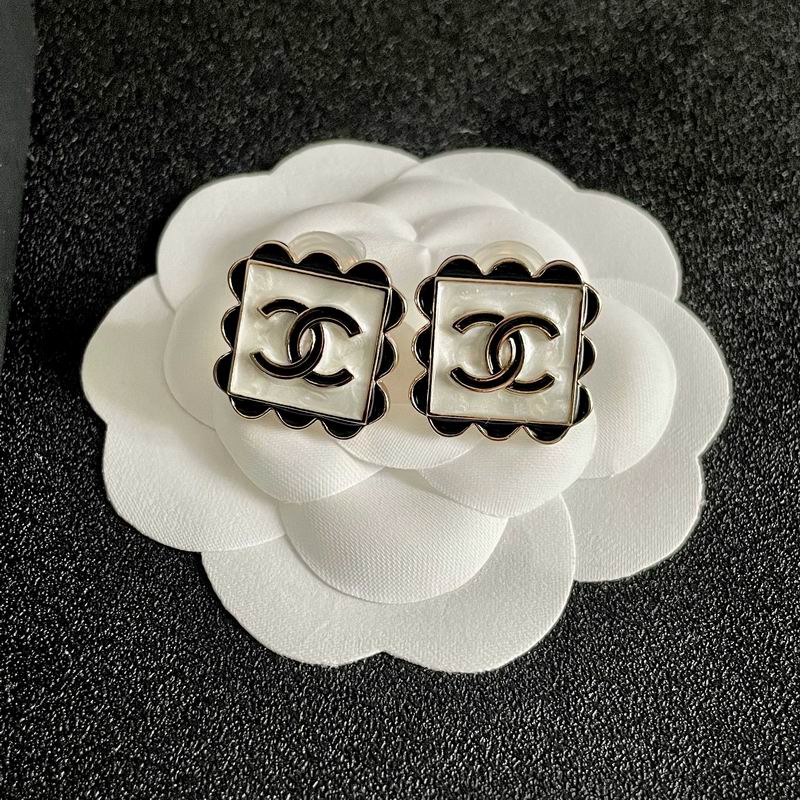 Chanel Earring 06yxh64 (7)