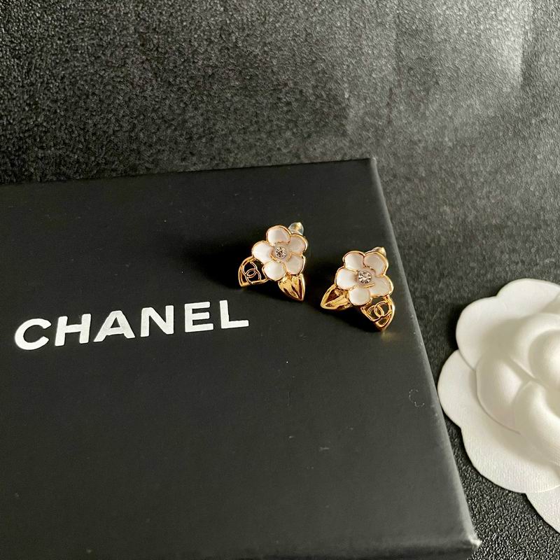 Chanel Earring 06yxh66 (6)
