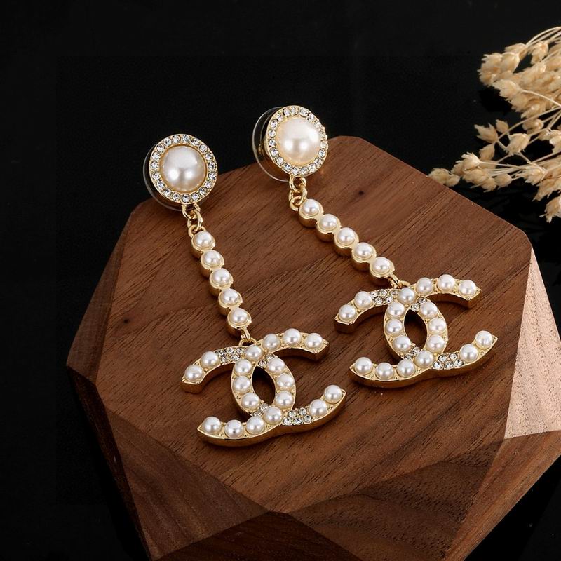 Chanel Earring 06yxh70 (8)