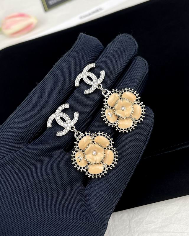 Chanel Earring 06yxh72 (1)