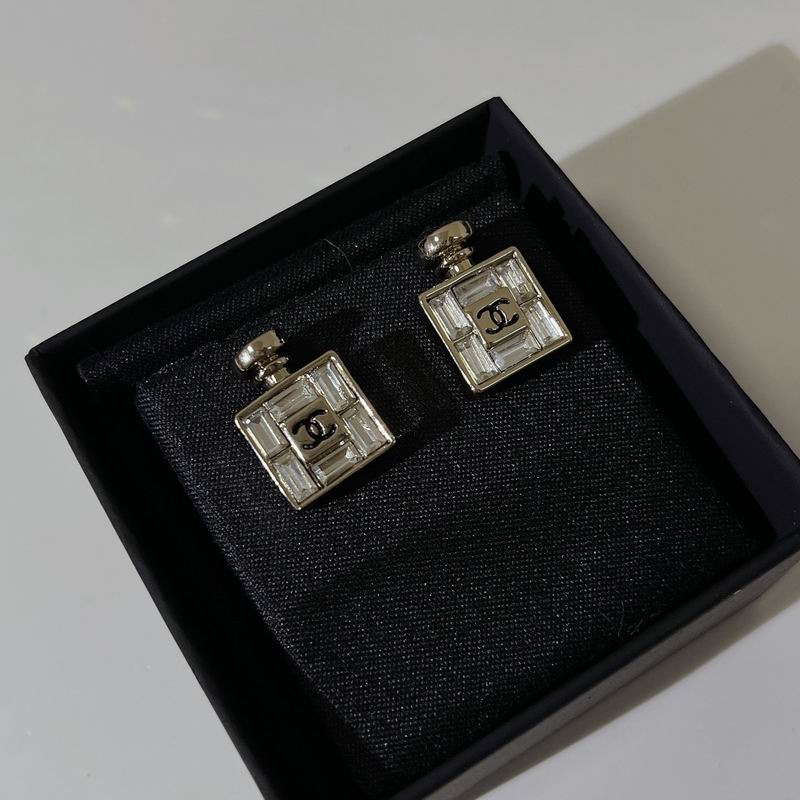 Chanel Earring 06yxh76 (6)