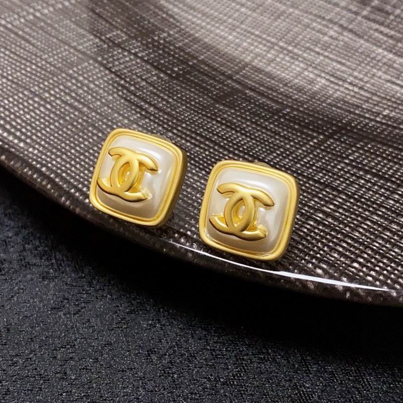 Chanel Earring 07yxh21 (5)