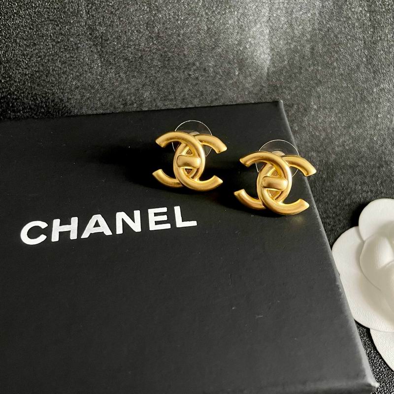 Chanel Earring 07yxh29 (7)