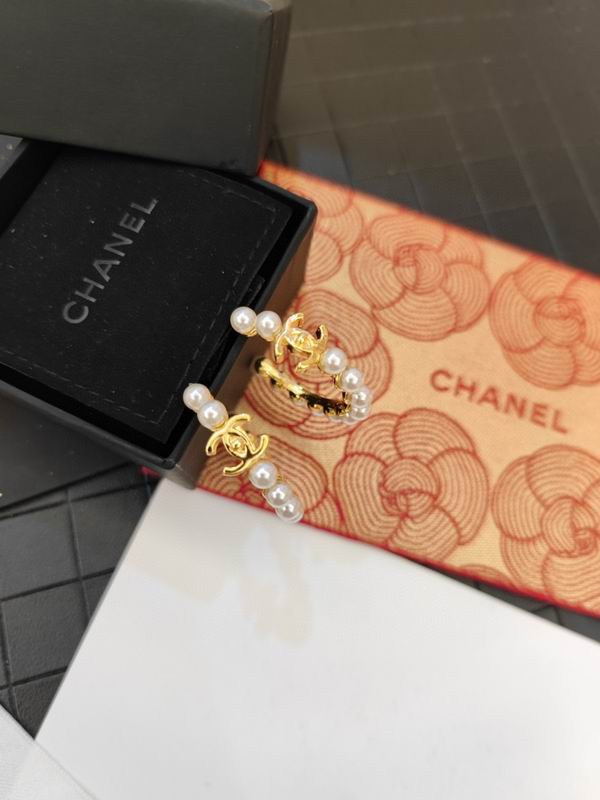 Chanel Earring 07yxh46 (7)