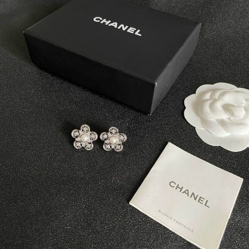 Chanel Earring 07yxh49 (1)