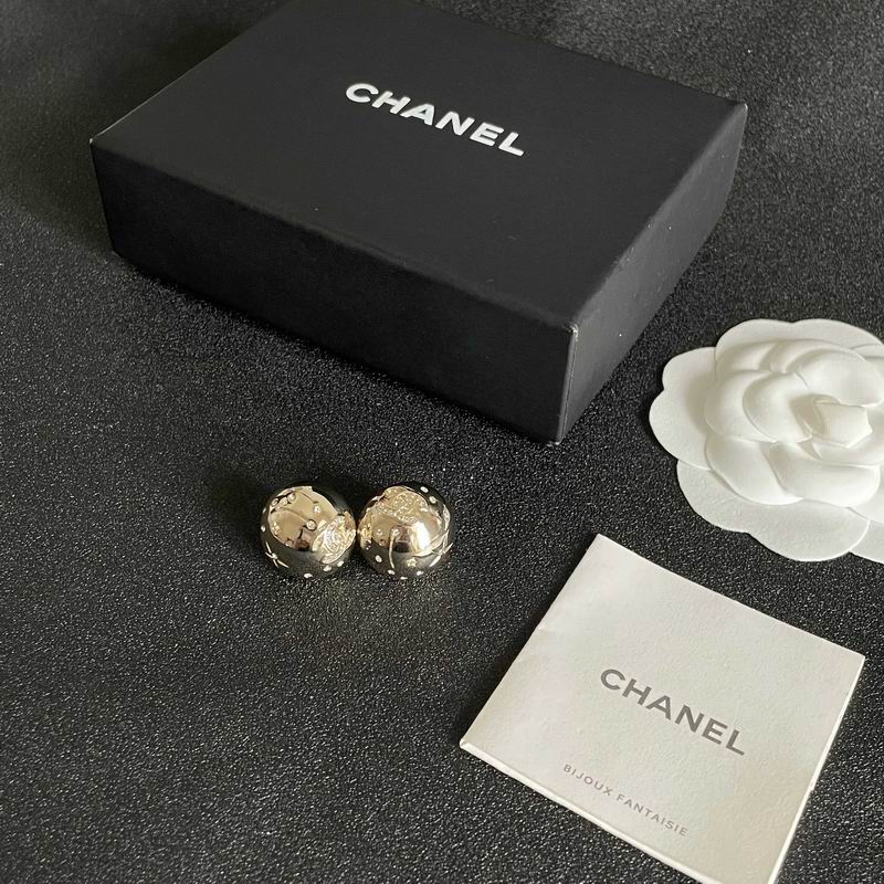 Chanel Earring 07yxh50 (6)