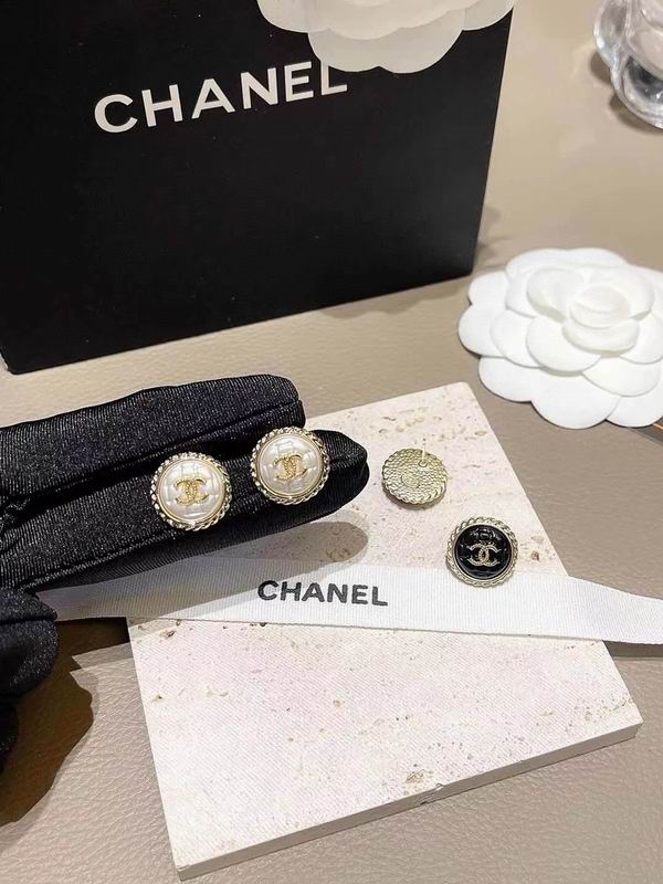Chanel Earring 07yxh57 (7)